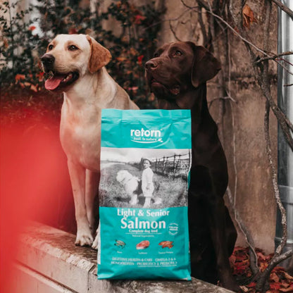 Nourriture naturelle sèche au saumon Light & Senior pour chien